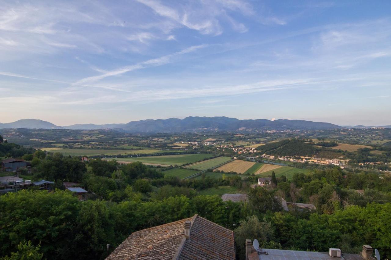 La Valle Del Tevere Torrita Tiberina Екстер'єр фото